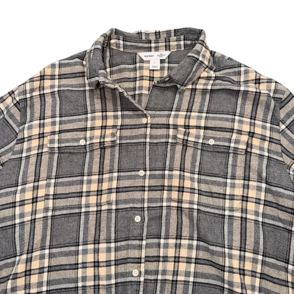 Old Navy Mens Large Grey Plaid Boyfriend Shirt Long Sleeve Flannel Button Up L